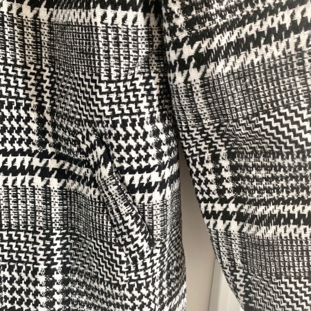 Plaid Snap-Front Collared Coat - Picture 5 of 8